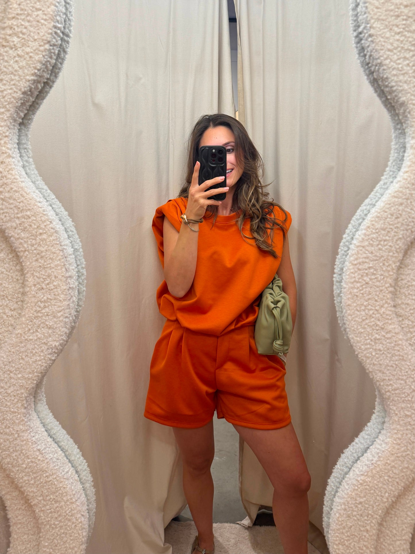 Ava Set