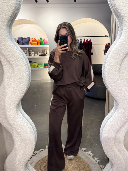 Chocolate Lounge Set