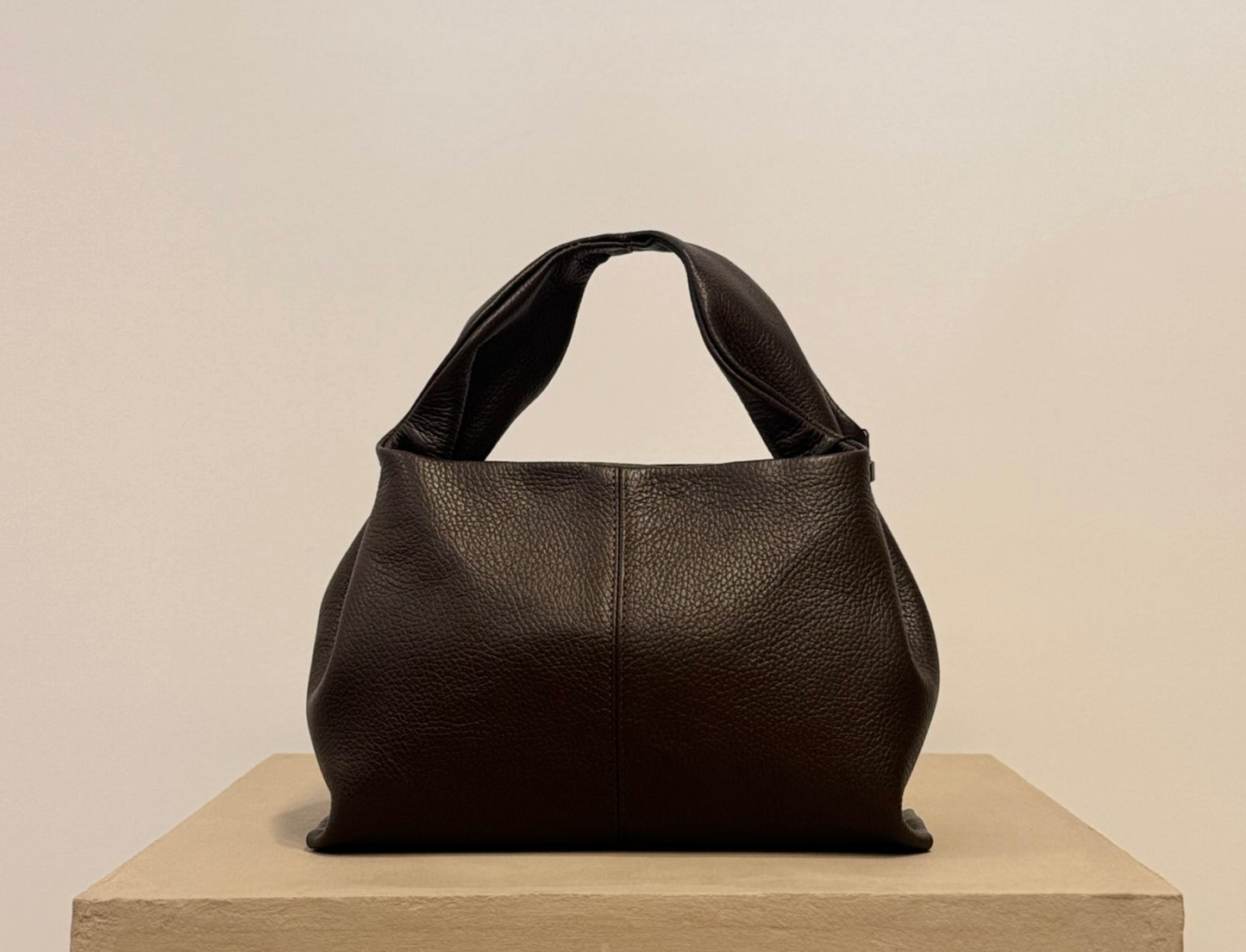 Elise Suéde Handtas