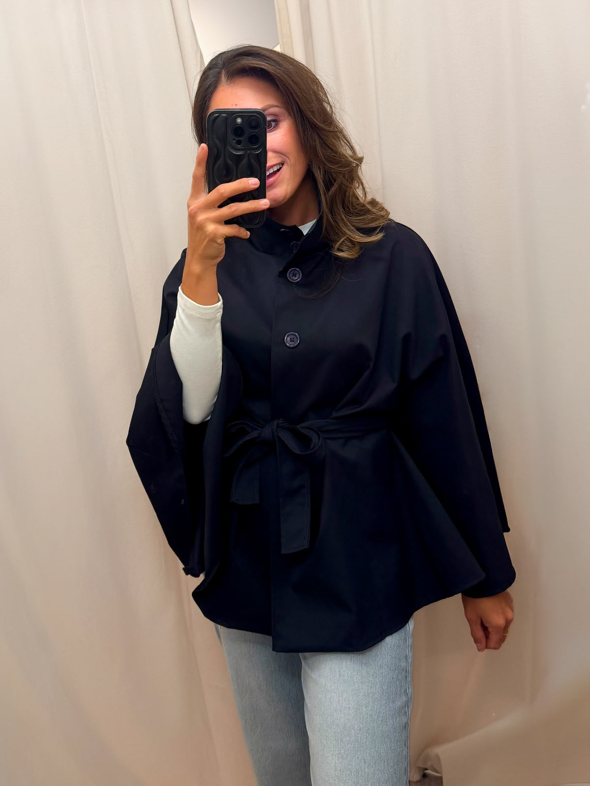 Rissa Cape Jas