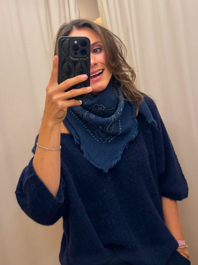 Rodeo Sjaalje | Navy